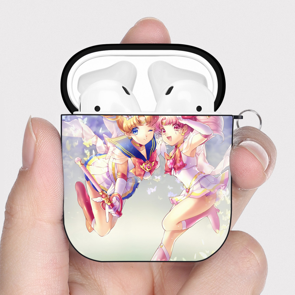 （画像用） 美少女戦士セーラームーン Sailor Moon AirPods 第2世代保護ケース ハードシェル ブラック 耐衝撃・防指紋・カラビナ付き