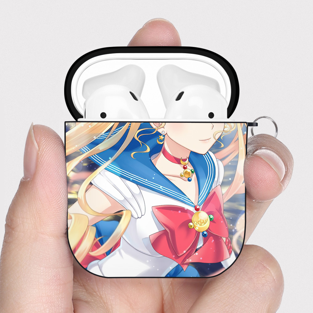（画像用） 美少女戦士セーラームーン Sailor Moon AirPods 第2世代保護ケース ハードシェル ブラック 耐衝撃・防指紋・カラビナ付き