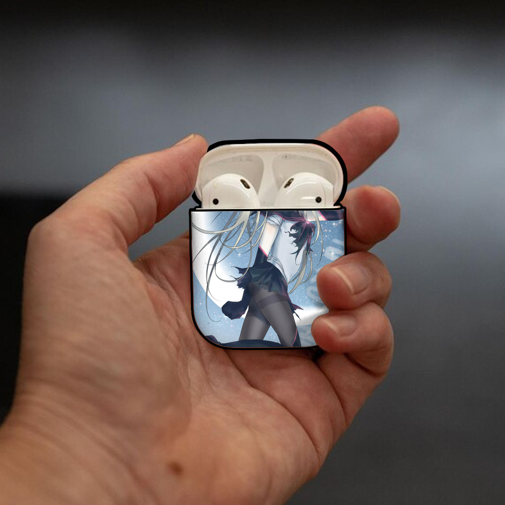美少女戦士セーラームーン Sailor Moon AirPods 第2世代保護ケース ハードシェル ブラック 耐衝撃・防指紋・カラビナ付き