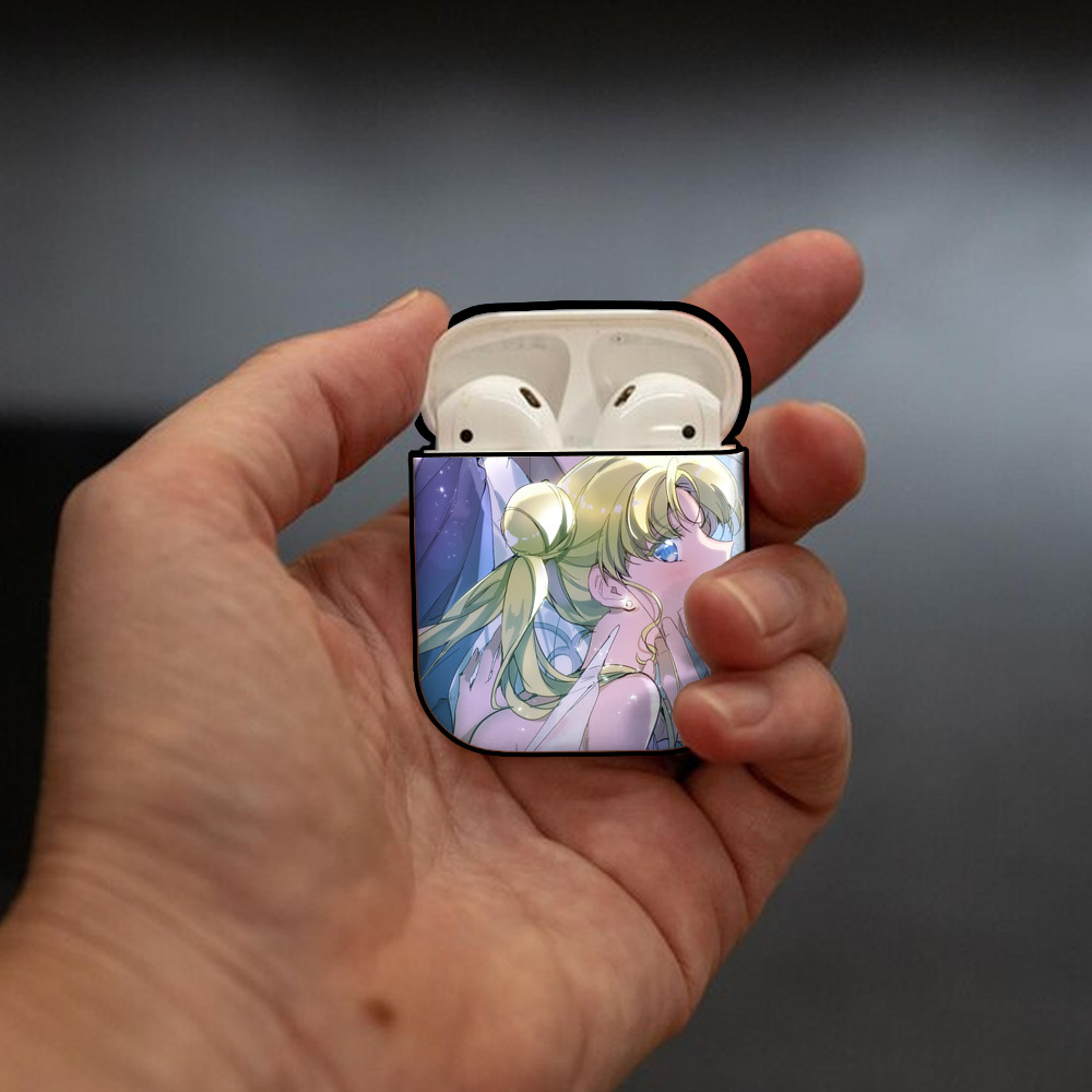 美少女戦士セーラームーン Sailor Moon AirPods 第2世代保護ケース ハードシェル ブラック 耐衝撃・防指紋・カラビナ付き