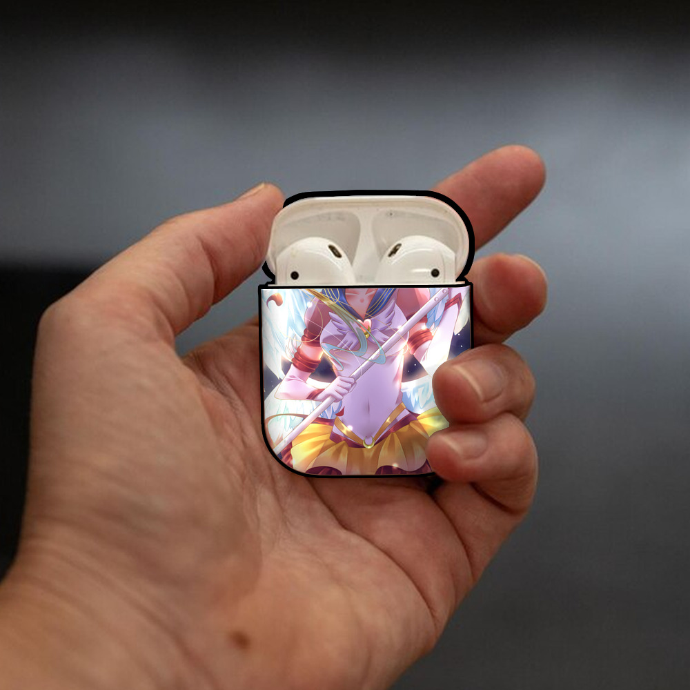 美少女戦士セーラームーン Sailor Moon AirPods 第2世代保護ケース ハードシェル ブラック 耐衝撃・防指紋・カラビナ付き