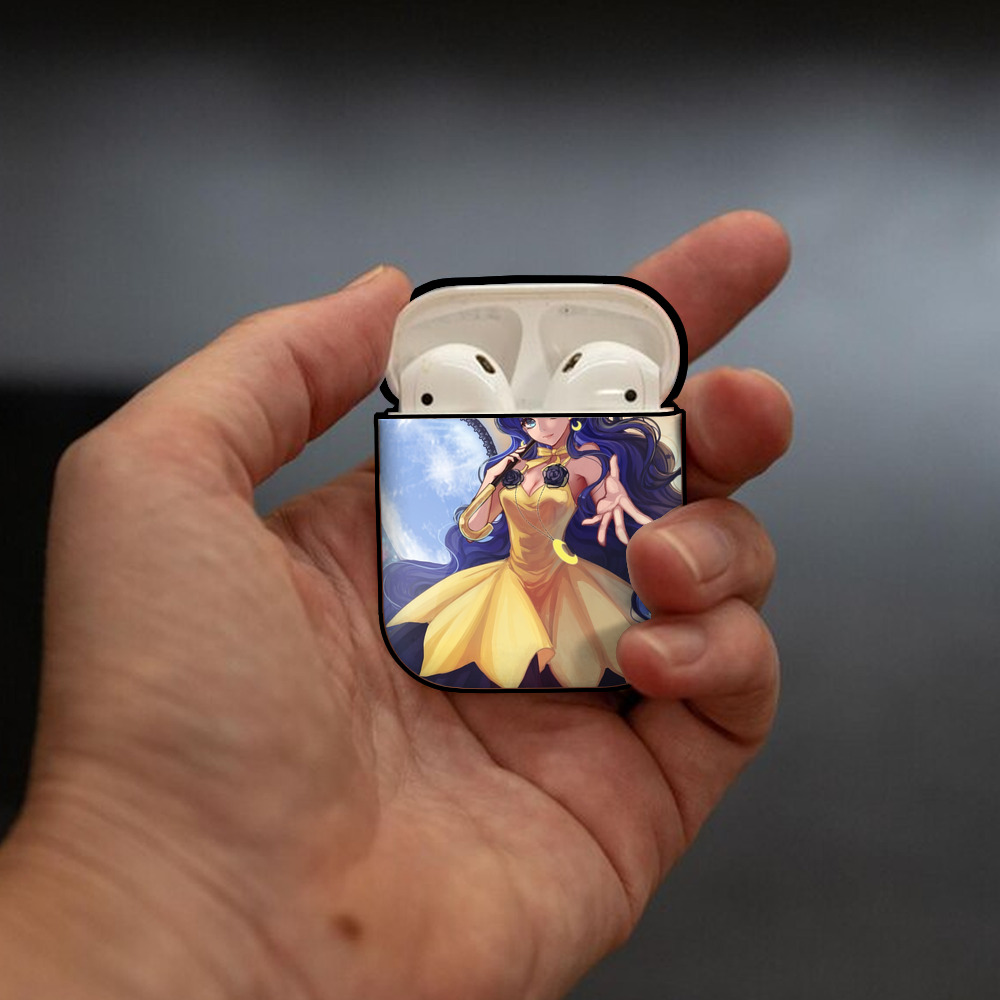 美少女戦士セーラームーン Sailor Moon AirPods 第2世代保護ケース ハードシェル ブラック 耐衝撃・防指紋・カラビナ付き