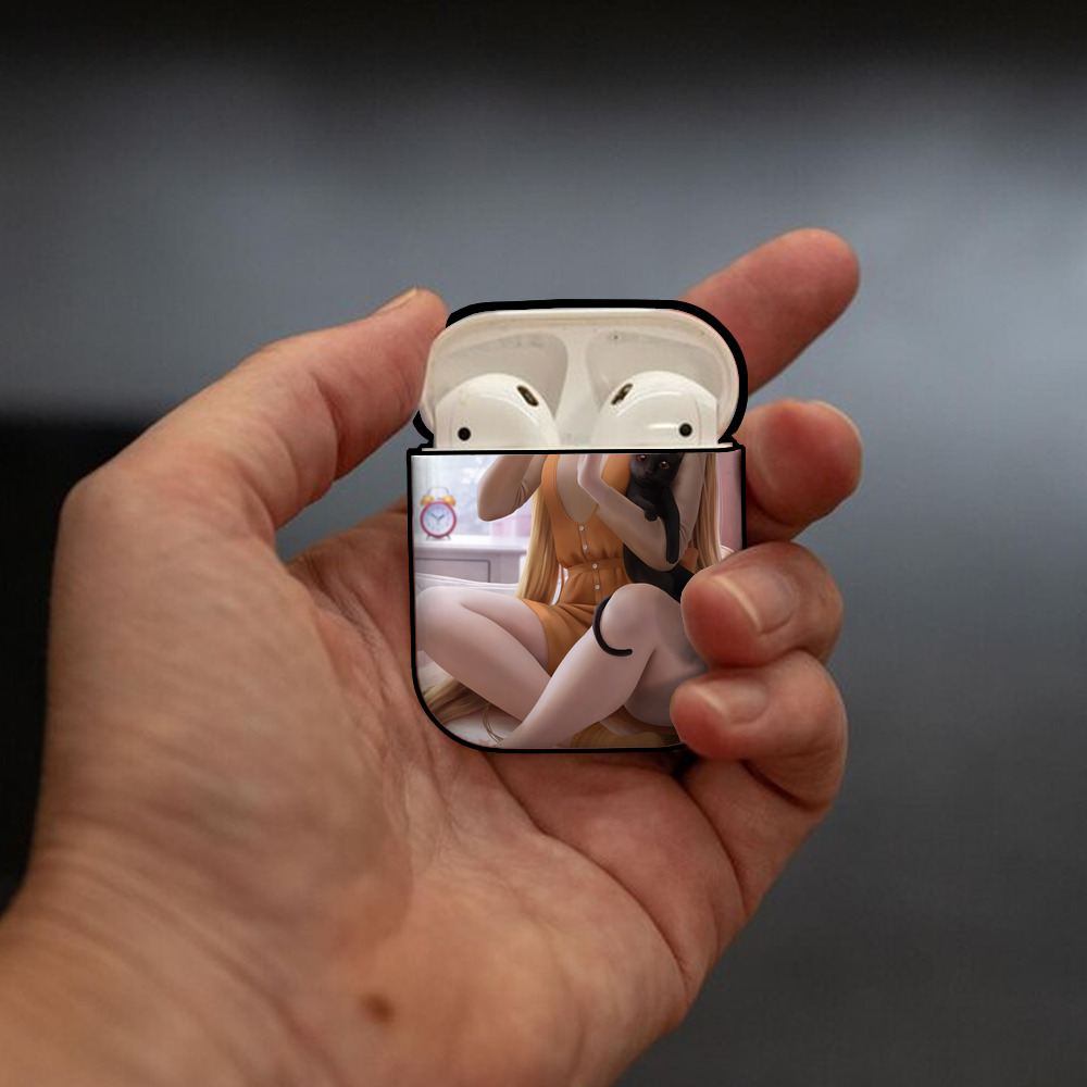 美少女戦士セーラームーン Sailor Moon AirPods 第2世代保護ケース ハードシェル ブラック 耐衝撃・防指紋・カラビナ付き