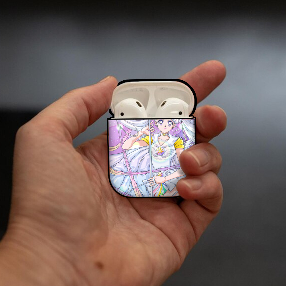 美少女戦士セーラームーン Sailor Moon AirPods 第2世代保護ケース ハードシェル ブラック 耐衝撃・防指紋・カラビナ付き