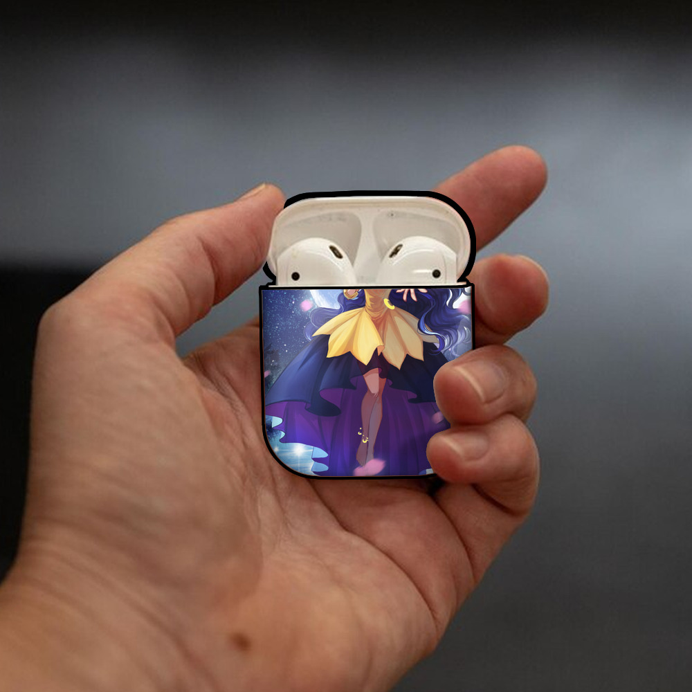美少女戦士セーラームーン Sailor Moon AirPods 第2世代保護ケース ハードシェル ブラック 耐衝撃・防指紋・カラビナ付き