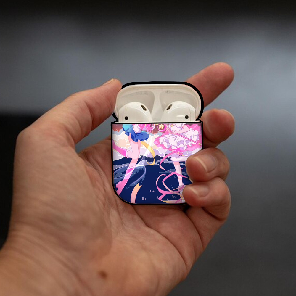 美少女戦士セーラームーン Sailor Moon AirPods 第2世代保護ケース ハードシェル ブラック 耐衝撃・防指紋・カラビナ付き