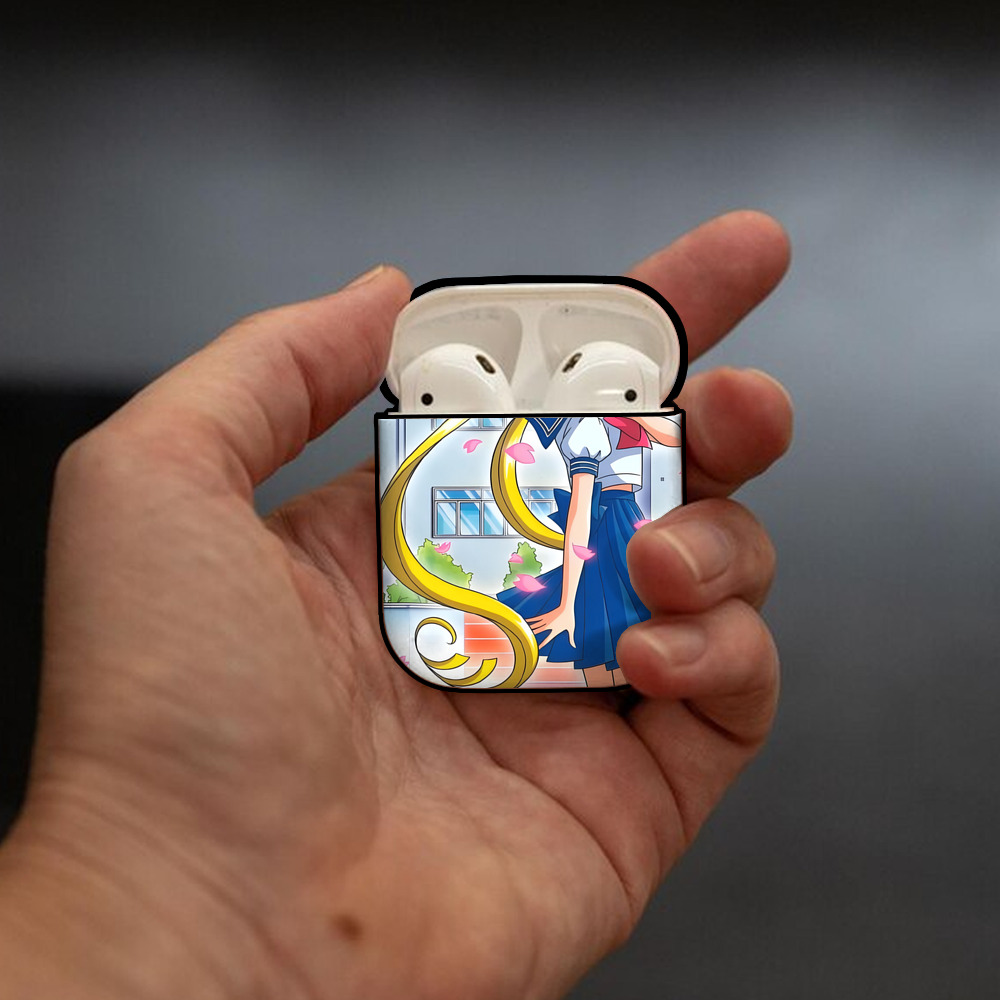 美少女戦士セーラームーン Sailor Moon AirPods 第2世代保護ケース ハードシェル ブラック 耐衝撃・防指紋・カラビナ付き