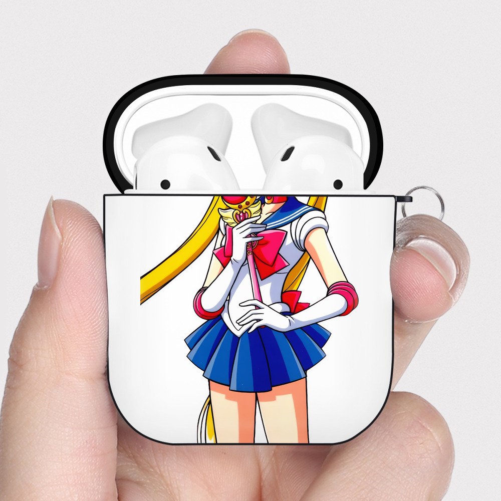 （画像用） 美少女戦士セーラームーン 月野 うさぎ つきの うさぎ Sailor Moon Tsukino Usagi AirPods 第2世代保護ケース ハードシェル ブラック 耐衝撃・防指紋・カラビナ付き