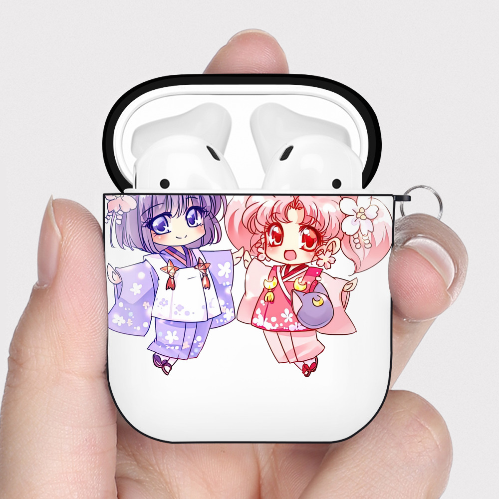 （画像用） 美少女戦士セーラームーン ちびうさ Sailor Moon Chibiusa Tsukino Usagi Small Lady Serenity AirPods 第2世代保護ケース ハードシェル ブラック 耐衝撃・防指紋・カラビナ付き