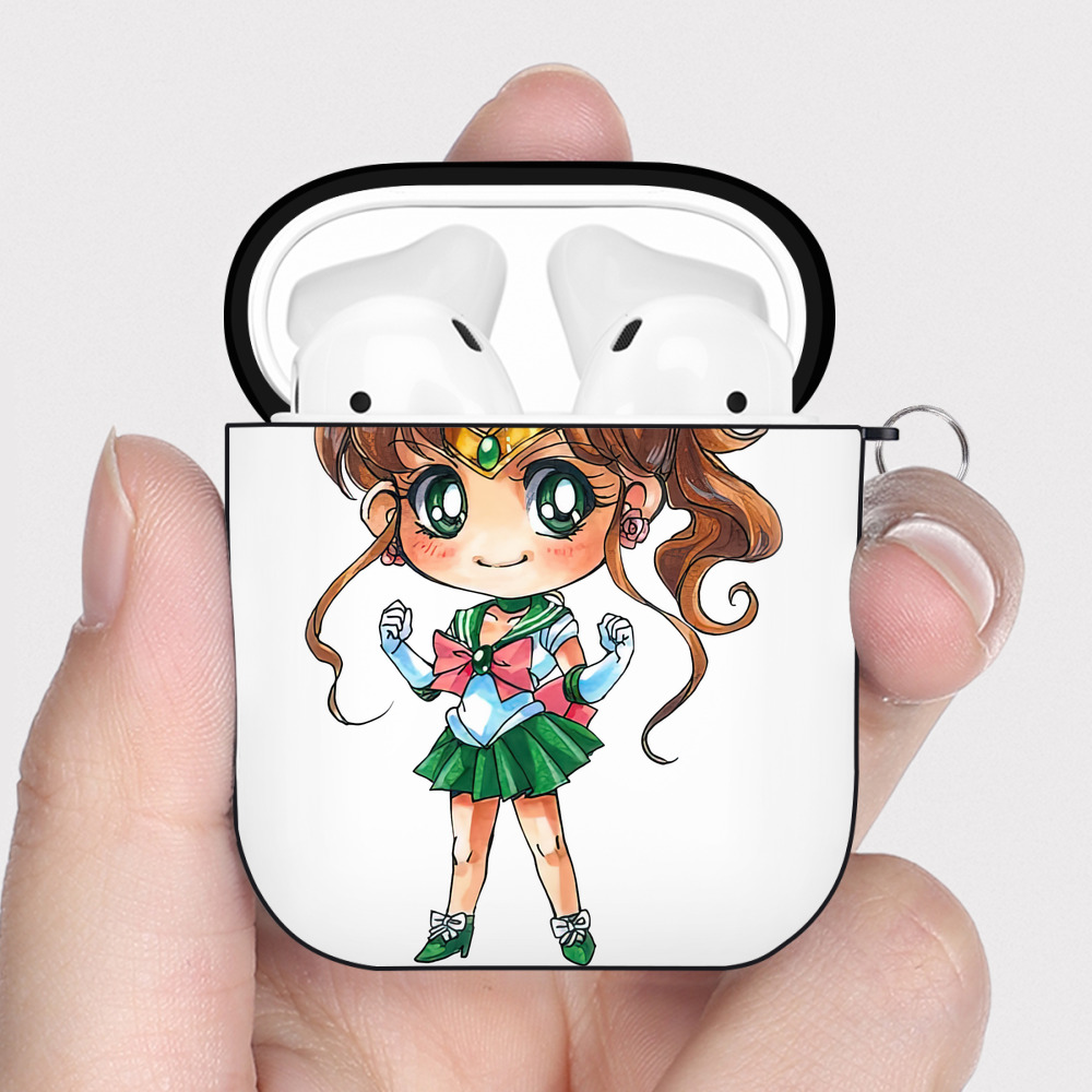 （画像用） 美少女戦士セーラームーン 木野 まこと きの まこと Sailor Moon Kino Makoto （セーラージュピター；Sailor Jupiter） AirPods 第2世代保護ケース ハードシェル ブラック 耐衝撃・防指紋・カラビナ付き