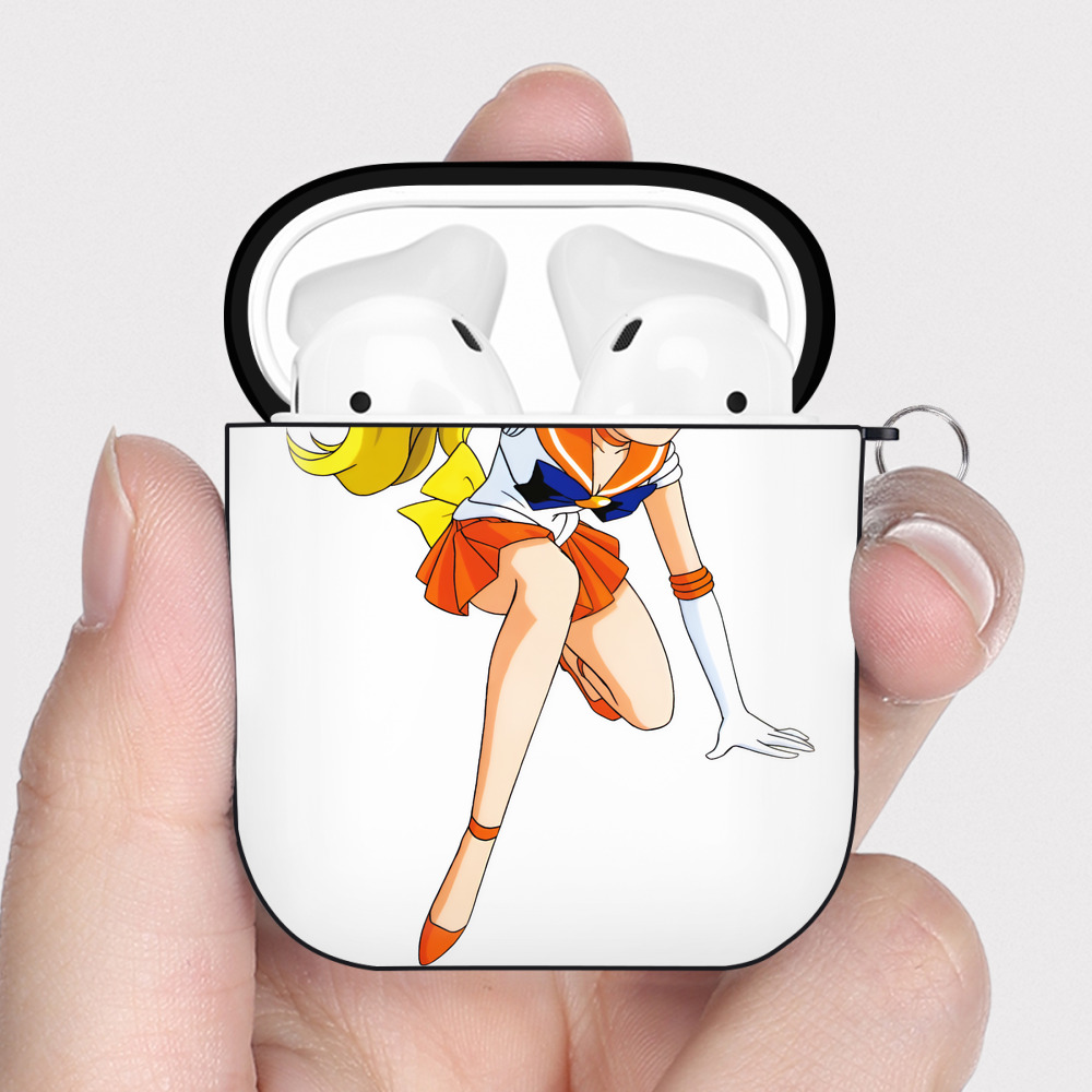 （画像用） 美少女戦士セーラームーン 愛野 美奈子 あいの みなこ Sailor Moon Aino Minako AirPods 第2世代保護ケース ハードシェル ブラック 耐衝撃・防指紋・カラビナ付き