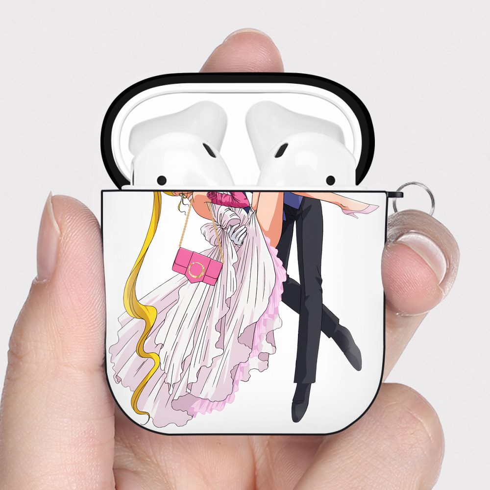 （画像用） 美少女戦士セーラームーン 愛野 美奈子 あいの みなこ Sailor Moon Aino Minako AirPods 第2世代保護ケース ハードシェル ブラック 耐衝撃・防指紋・カラビナ付き