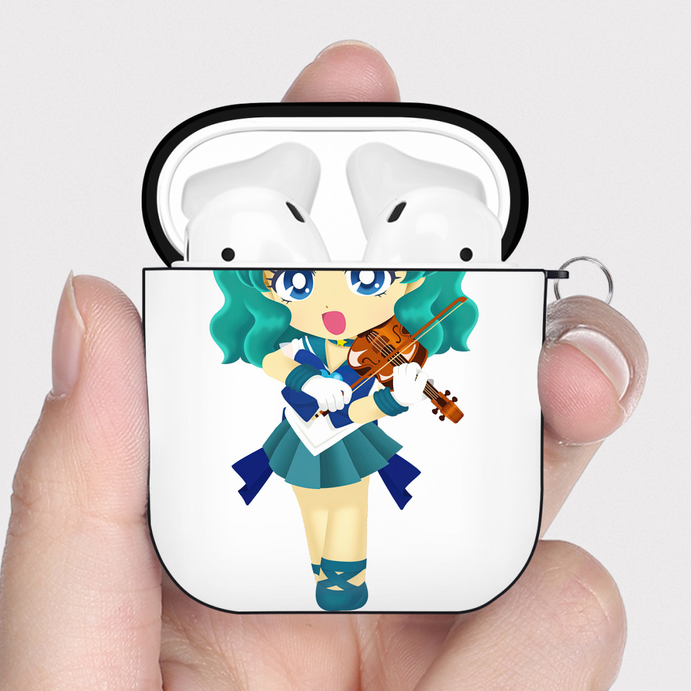（画像用） 美少女戦士セーラームーン 海王 みちる（かいおう みちる） Sailor Moon Kaiou Michiru AirPods 第2世代保護ケース ハードシェル ブラック 耐衝撃・防指紋・カラビナ付き