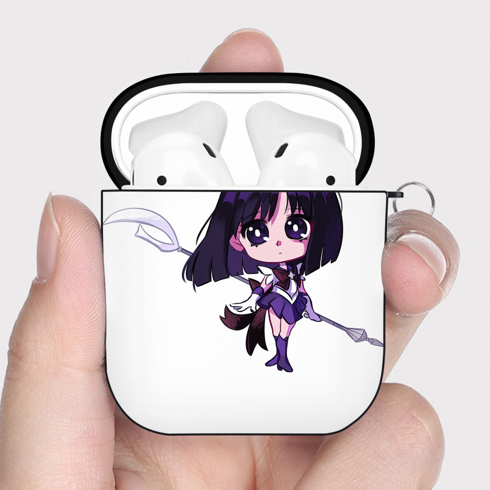 （画像用） 美少女戦士セーラームーン 土萠ほたる Sailor Moon Tomoe Hotaru （セーラーサターン；Sailor Saturn） AirPods 第2世代保護ケース ハードシェル ブラック 耐衝撃・防指紋・カラビナ付き