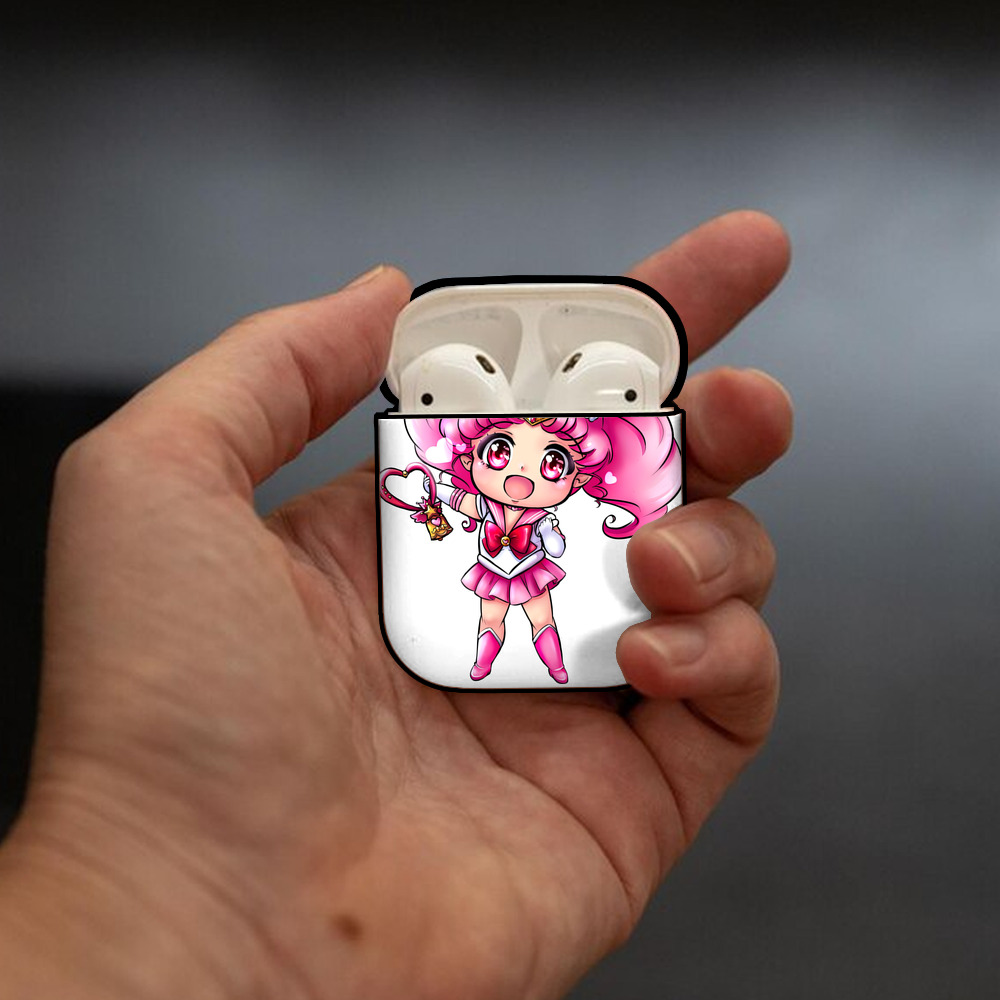 美少女戦士セーラームーン ちびうさ Sailor Moon Chibiusa Tsukino Usagi Small Lady Serenity AirPods 第2世代保護ケース ハードシェル ブラック 耐衝撃・防指紋・カラビナ付き