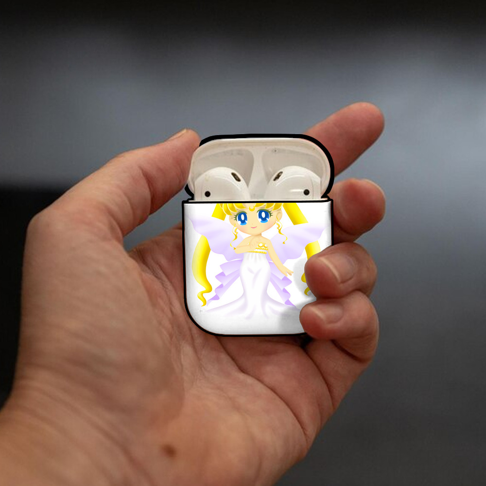美少女戦士セーラームーン 愛野 美奈子 あいの みなこ Sailor Moon Aino Minako AirPods 第2世代保護ケース ハードシェル ブラック 耐衝撃・防指紋・カラビナ付き