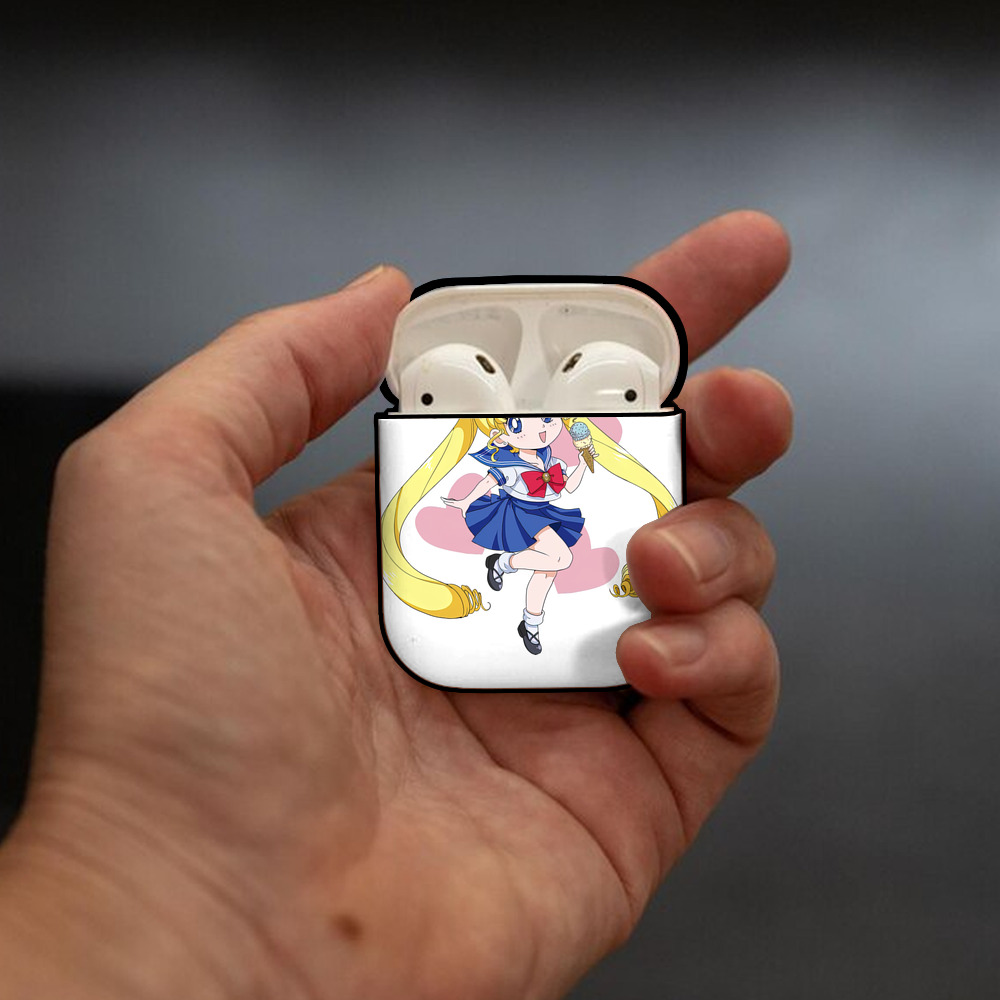 美少女戦士セーラームーン 愛野 美奈子 あいの みなこ Sailor Moon Aino Minako AirPods 第2世代保護ケース ハードシェル ブラック 耐衝撃・防指紋・カラビナ付き
