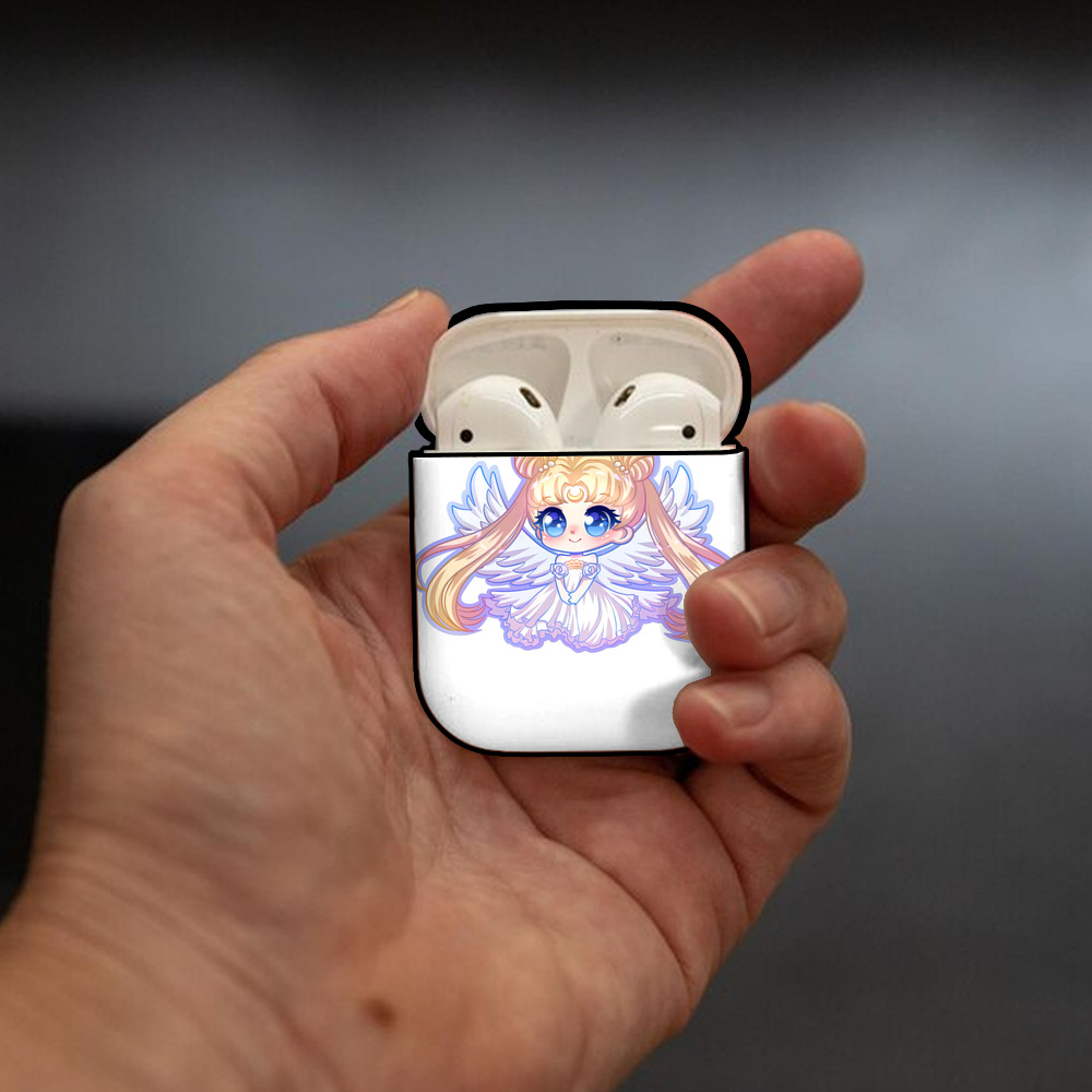 美少女戦士セーラームーン 愛野 美奈子 あいの みなこ Sailor Moon Aino Minako AirPods 第2世代保護ケース ハードシェル ブラック 耐衝撃・防指紋・カラビナ付き
