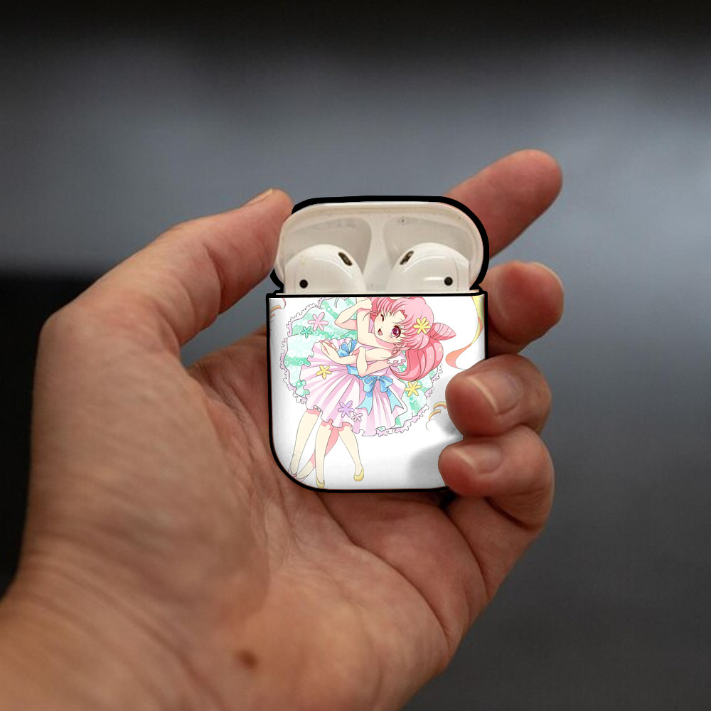 美少女戦士セーラームーン 愛野 美奈子 あいの みなこ Sailor Moon Aino Minako AirPods 第2世代保護ケース ハードシェル ブラック 耐衝撃・防指紋・カラビナ付き