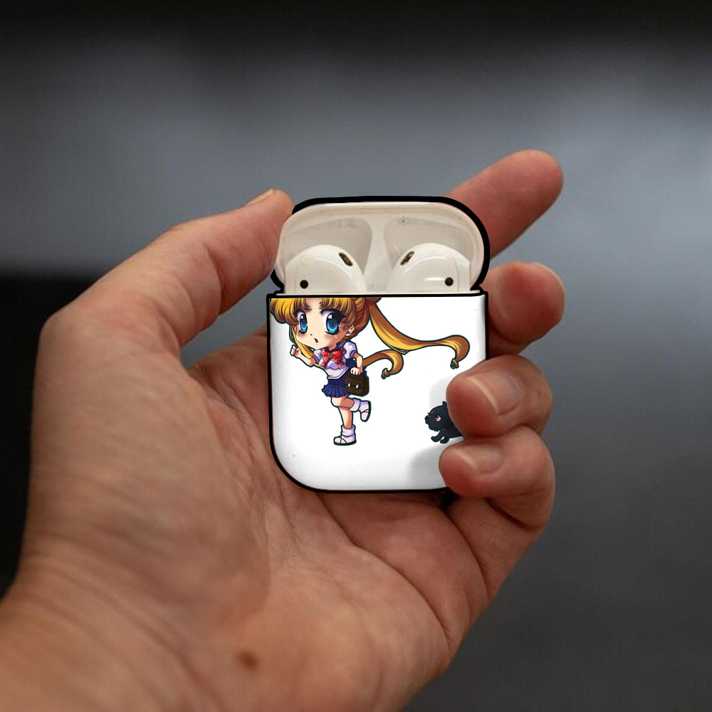 美少女戦士セーラームーン 愛野 美奈子 あいの みなこ Sailor Moon Aino Minako AirPods 第2世代保護ケース ハードシェル ブラック 耐衝撃・防指紋・カラビナ付き
