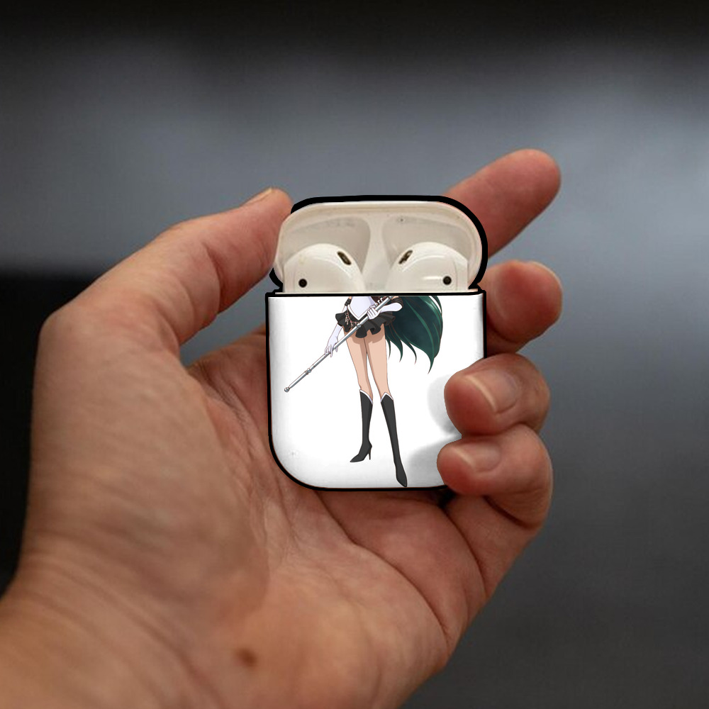 美少女戦士セーラームーン 冥王せつな Sailor Moon Meiou Setsuna AirPods 第2世代保護ケース ハードシェル ブラック 耐衝撃・防指紋・カラビナ付き