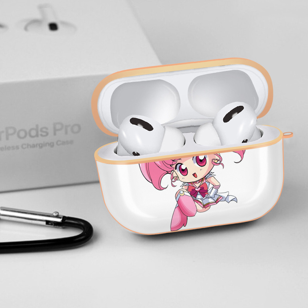美少女戦士セーラームーン ちびうさ Sailor Moon Chibiusa Tsukino Usagi Small Lady Serenity 【AirPods Pro用】ハードシェル保護ケース｜耐衝撃・防指紋・カラビナ付き商品仕様